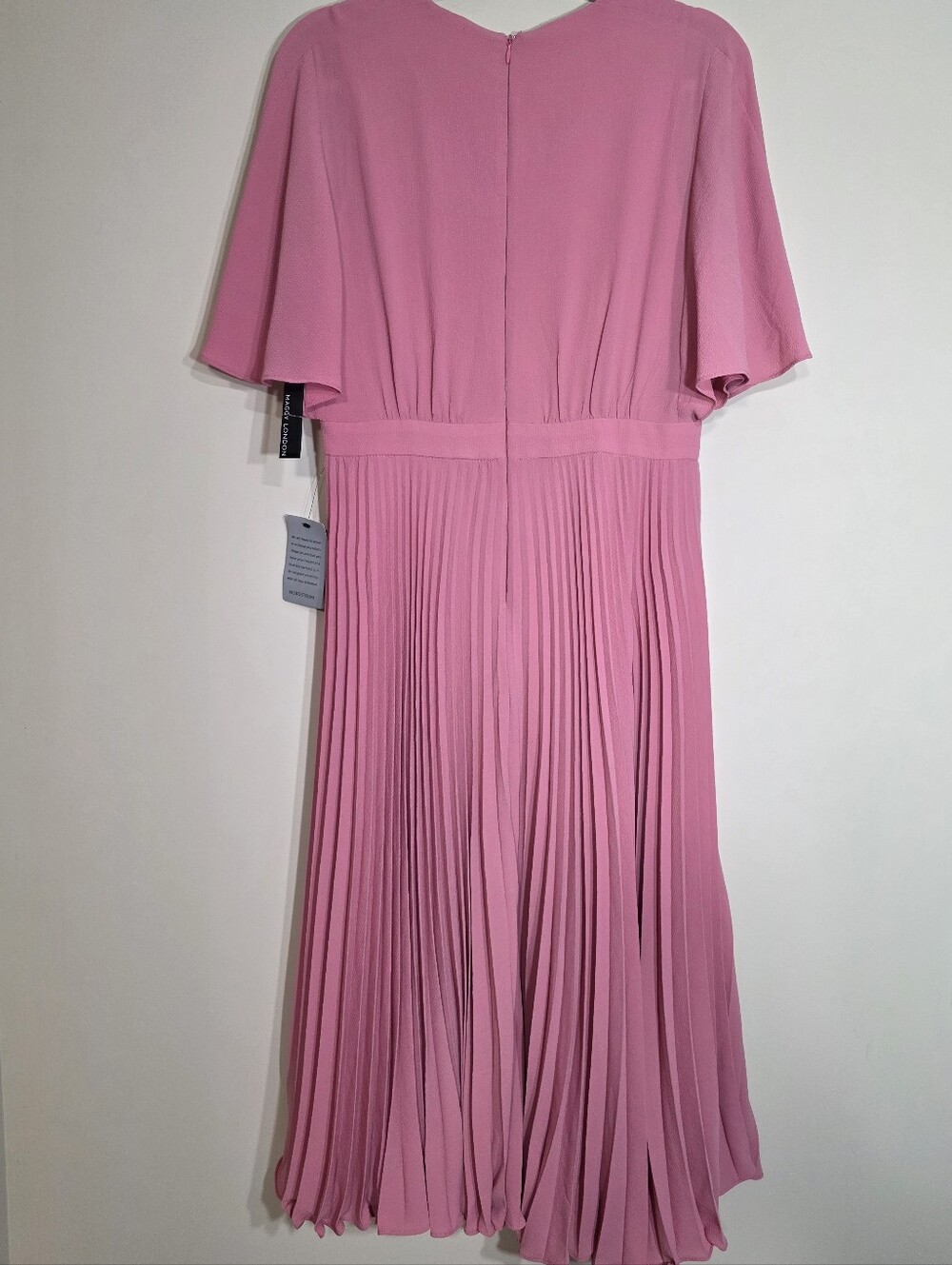 Maggy London NWT Rose Pink Pleated Midi Dress Size 8 - Picture 7 of 7